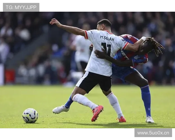 穆尼奥斯谈克罗伊登、哥伦比亚与水晶宫情谊